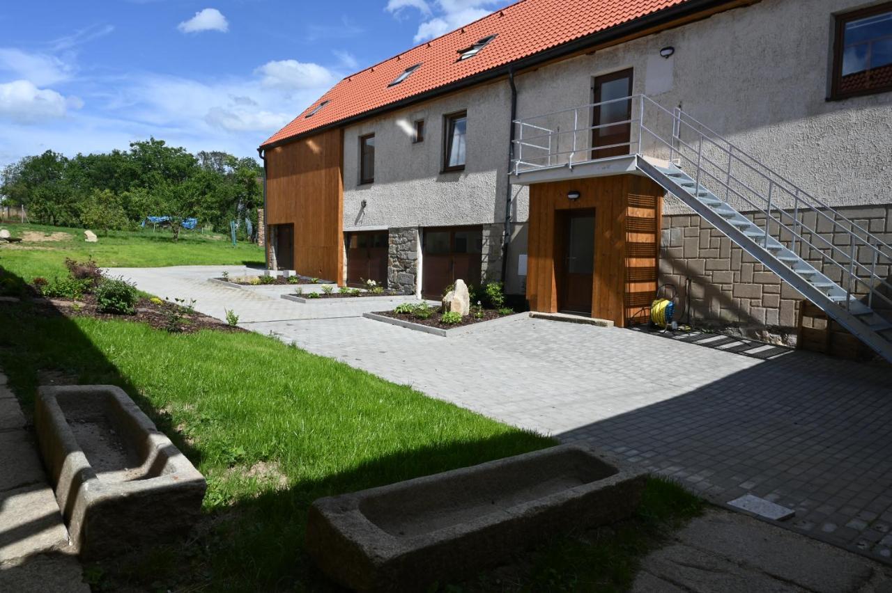 Penzion Mezi Radky Jindrichuv Hradec Luaran gambar