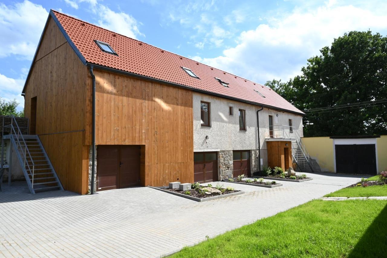 Penzion Mezi Radky Jindrichuv Hradec Luaran gambar